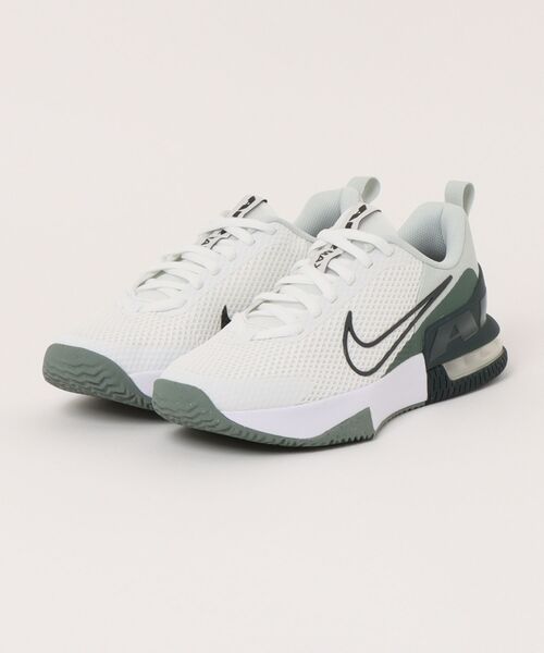 NIKE(ナイキ)の「《NIKE》エア マックス アルファ トレーナー 6(スニーカー・メンズ・ブラック×ホワイト/レッド/ブラック×ブラック/ホワイト系その他/ホワイト系その他2/ホワイト×ブルー/バーガンディー/シルバー系その他/ベージュ系その他/ブルー/ブラック×ベージュ/ホワイト系その他3/ホワイト×グリーン/オリーブ/ホワイト系その他4/ブルー系その他・26.0cm/26.5cm/27.0cm/27.5cm/28.0cm/25.5cm/24.0cm/24.5cm/25.0cm/22.5cm/23.0cm/23.5cm)」の2枚目の写真