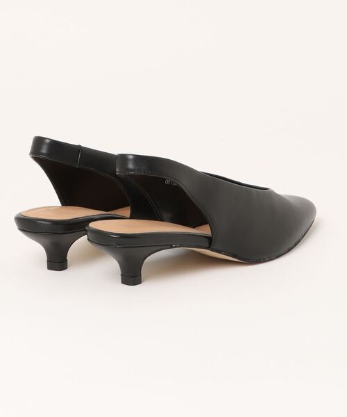 Gready Brilliant(グレディブリリアン)の「バックベルトパンプス(パンプス・レディース・シルバー/アイボリー/ブラック・37/38)」の4枚目の写真