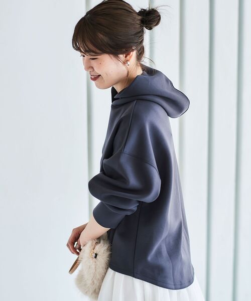 le.coeur blanc（ルクールブラン）の「ダンボールパーカー（パーカー・レディース・ダークグレー/ベージュ・38）」の10枚目の写真