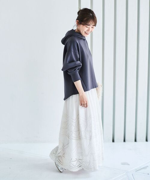 le.coeur blanc（ルクールブラン）の「ダンボールパーカー（パーカー・レディース・ダークグレー/ベージュ・38）」の14枚目の写真