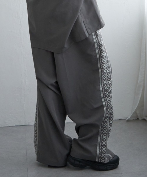 【セール】キューバ刺繍 リラックスワイドパンツ /セットアップ可能（その他パンツ）｜NO NEED（ノーニード）
