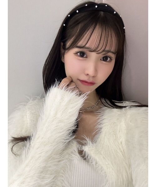 EATME（イートミー）の「フェイクパール付ベルベットカチューシャ（カチューシャ・レディース・ブラック・FREE）」の4枚目の写真