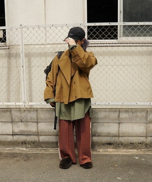 VOAAOV（ヴォアーブ）の「【VOAAOV】 RECYCLE T/C WETHER Short Trench（トレンチコート・メンズ・ベージュ/グリーン/ブラック/カーキ・1/2）」の18枚目の写真