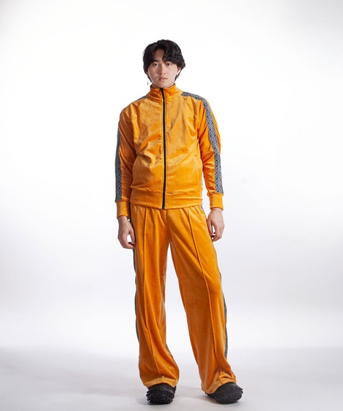 セール】【White Line】 90s ベロア コンパクト トラックトップ