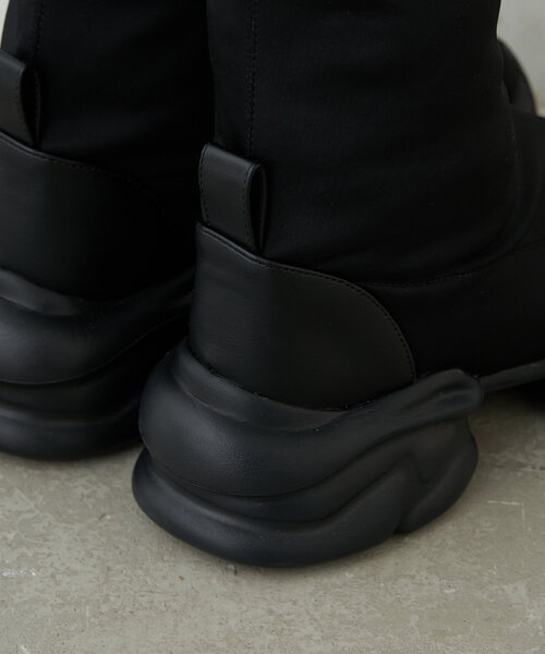 RAY CASSIN（レイカズン）の「サイハイストレッチブーツ（ブーツ・レディース・ブラック/ブラウン・SMALL/MEDIUM/LARGE）」の17枚目の写真