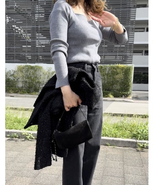 Re:EDIT(リエディ)の「ハートネックニットトップス(ニット/セーター・レディース・ダークブラウン/ブラック/アイボリー/カーキ/チャコールグレー/イエロー/グリーン・MEDIUM/LARGE)」の19枚目の写真