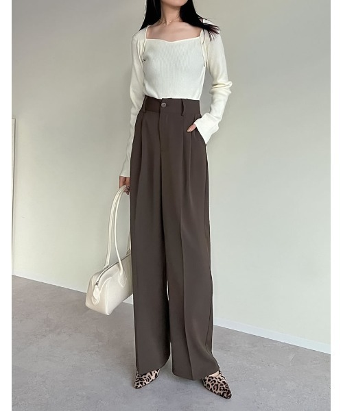 Re:EDIT(リエディ)の「ハートネックニットトップス(ニット/セーター・レディース・ダークブラウン/ブラック/アイボリー/カーキ/チャコールグレー/イエロー/グリーン・MEDIUM/LARGE)」の8枚目の写真