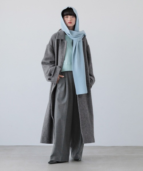 yuw（ユウ）の「Ｍｉｎｋウールフードマフラー　 151550（マフラー・レディース・ブラック/チャコールグレー/ブルー・FREE）」の19枚目の写真