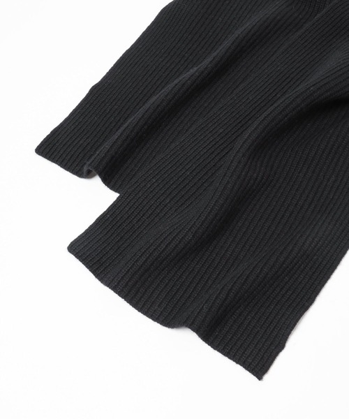 yuw（ユウ）の「Ｍｉｎｋウールフードマフラー　 151550（マフラー・レディース・ブラック/チャコールグレー/ブルー・FREE）」の9枚目の写真