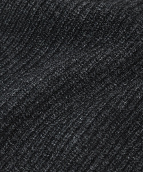 yuw（ユウ）の「Ｍｉｎｋウールフードマフラー　 151550（マフラー・レディース・ブラック/チャコールグレー/ブルー・FREE）」の5枚目の写真