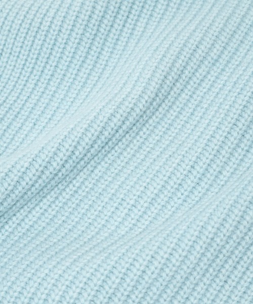 yuw（ユウ）の「Ｍｉｎｋウールフードマフラー　 151550（マフラー・レディース・ブラック/チャコールグレー/ブルー・FREE）」の6枚目の写真