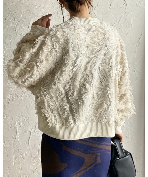She's Closet(シーズクローゼット)の「ウェーブ柄長袖ボリュームスリーブミックスフリンジジャガードニット(ニット/セーター・レディース・ブラック/アイボリー/ブラックミックス/ネイビー/ブラウン/グレー・FREE)」の10枚目の写真