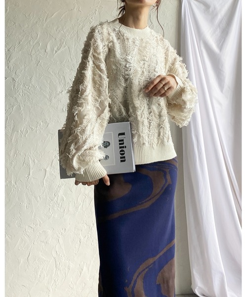 She's Closet(シーズクローゼット)の「ウェーブ柄長袖ボリュームスリーブミックスフリンジジャガードニット(ニット/セーター・レディース・ブラック/アイボリー/ブラックミックス/ネイビー/ブラウン/グレー・FREE)」の13枚目の写真