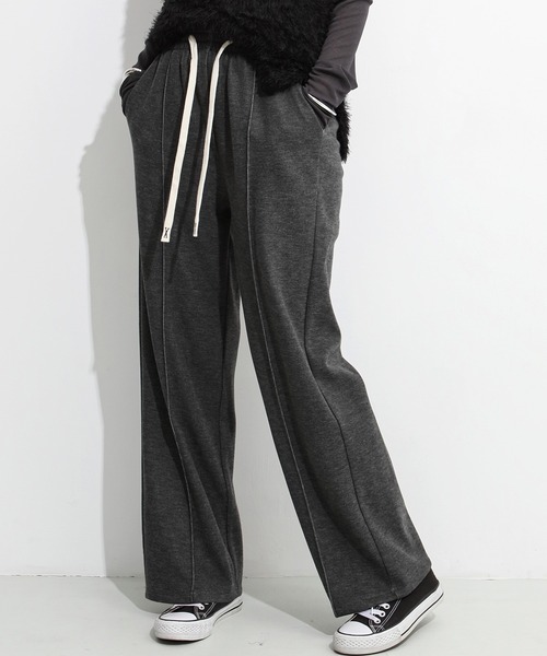 by LEGNA（バイレグナ）の「【選べる2タイプ・丈感】ピンタックワイドパンツ（その他パンツ・レディース・ライトグレー/ブルー系その他/ダークグレー/ライトベージュ/ブラック/ブラウン/グレー系/ブラック系/ライトグレー系/ダルブルー系/ベージュ系/ブラウン系/ホワイト系/ライトグレー系1・L-Regular/M-Regular/XL-Regular/L-Short/M-Short/XL-Short/L-Long/M-Long）」の15枚目の写真