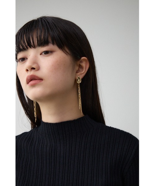 AZUL by moussy（アズールバイマウジー）の「マルチチェーンスウィングピアス（ピアス（両耳用）・レディース・シルバー/ゴールド系その他・FREE）」の8枚目の写真