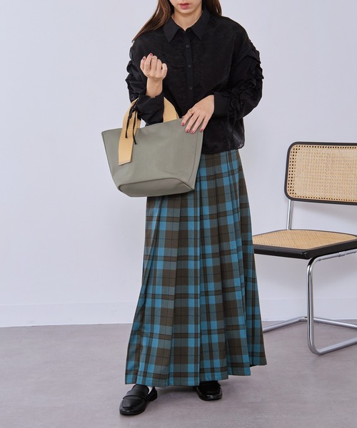 cache cache（カシュ カシュ）の「【cache cache】テープハンドルナイロントート※（トートバッグ・レディース・その他2/ブラック/その他1/ベージュ/グレー・FREE）」の20枚目の写真