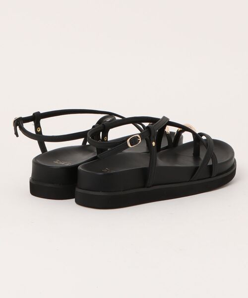 Q（キュー）の「サムリングメタルサンダル（サンダル・レディース・ブラック/ブラウン・24.5/23.5）」の14枚目の写真