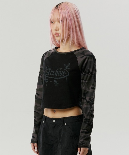 ROMANTIC CROWN（ロマンティッククラウン）の「A'GEM/9 × .kom 『ROMANTIC CROWN/ロマンティック クラウン』ARCHIVE RAGLAN L/S /アーカイブラグラン長袖カットソー（Tシャツ/カットソー・レディース・ライトグレー/ブラック・M/S）」の15枚目の写真