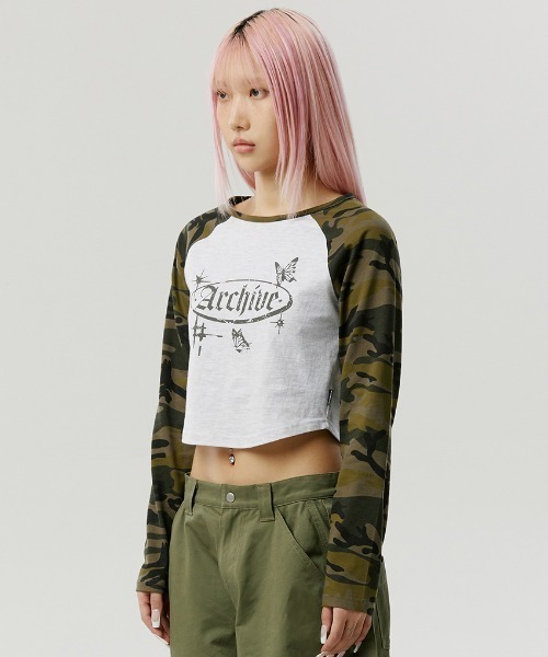 ROMANTIC CROWN（ロマンティッククラウン）の「A'GEM/9 × .kom 『ROMANTIC CROWN/ロマンティック クラウン』ARCHIVE RAGLAN L/S /アーカイブラグラン長袖カットソー（Tシャツ/カットソー・レディース・ライトグレー/ブラック・M/S）」の12枚目の写真