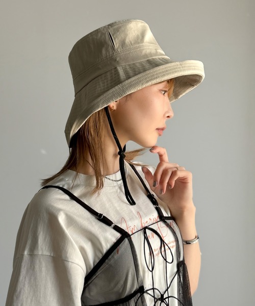 classicalelf(クラシカルエルフ)の「【PROTECT U】夏の輝きを味方にスタイリッシュな夏の必需アイテム。遮熱・遮光ハット(ハット・レディース・ベージュ/ブラック・ONE SIZE)」の14枚目の写真
