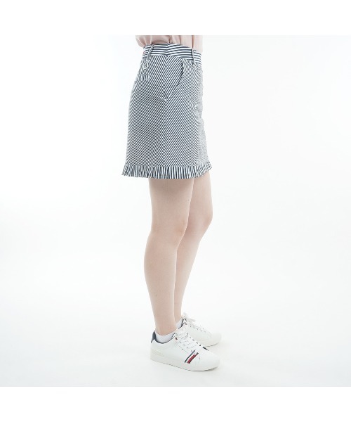 TOMMY HILFIGER GOLF(トミー ヒルフィガー ゴルフ)の「ストライプ ミニフリルスカート(スカート・レディース・トリコロール/ネイビー・L/M/LL)」の6枚目の写真
