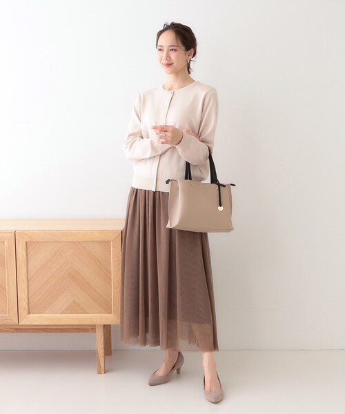 SHOO・LA・RUE(シューラルー)の「【軽量/2WAY】デイリーにも通勤にも ふわっと軽いトートバッグ(トートバッグ・レディース・ブラック/イエロー系その他/グレー/ベージュ系4・00)」の20枚目の写真