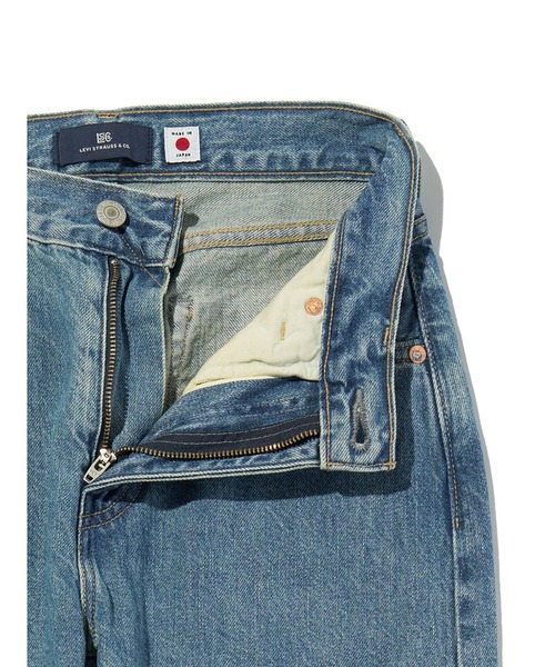 Levi's（リーバイス）の「Levi's/リーバイス BLUETAB(TM) PLANK ストレートジーンズ ミディアムインディゴ（デニムパンツ・レディース・インディゴブルー・23inch/24inch/25inch/26inch/27inch/28inch）」の6枚目の写真