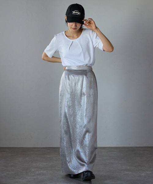 etre pret(エトレプレ)の「多サイズ展開 タック切替半袖カットソー(Tシャツ/カットソー・レディース・ホワイト/ブラック・M/L/3L/S/LL)」の12枚目の写真