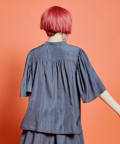 manana suerte（マニャーナスエルテ）の「ギャザースリーブブラウス（シャツ/ブラウス・レディース・グレー/ブラック/ミント・FREE）」の18枚目の写真