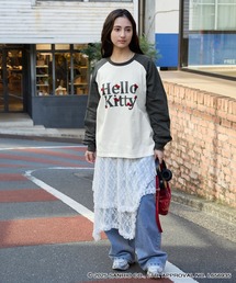 ハローキティコラボ（ハローキティコラボ）の「【HELLO KITTY】別注 ハローキティ リボン刺繍 オーバーサイズラグランロンT（Tシャツ/カットソー）」