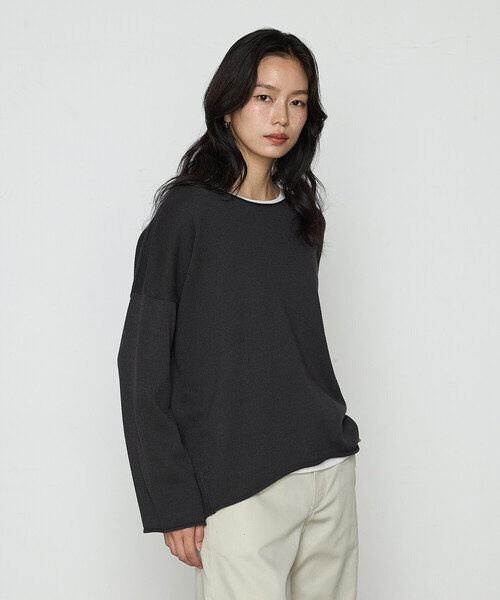 COMME CA（コムサ）の「綿／ポリエステル天竺編 ニットプルオーバー（ニット/セーター・レディース・グレイッシュベージュ/チャコール・FREE）」の8枚目の写真