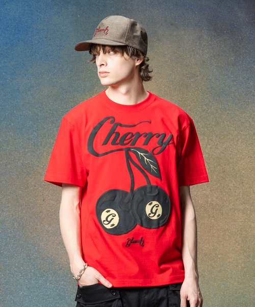glamb(グラム)の「Cherry Ball T-Shirt / チェリーボールTシャツ(Tシャツ/カットソー・メンズ・ブラック/ホワイト/レッド・S/M/L)」の17枚目の写真