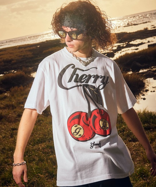 glamb(グラム)の「Cherry Ball T-Shirt / チェリーボールTシャツ(Tシャツ/カットソー・メンズ・ブラック/ホワイト/レッド・S/M/L)」の21枚目の写真