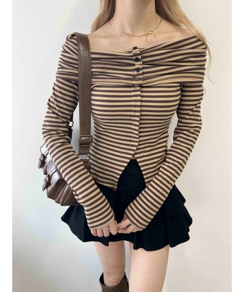 PHILLY（フィリー）の「【PHILLY】ボーダーオフショルトップス（Tシャツ/カットソー・レディース・ブラック/ブラウン・FREE）」の4枚目の写真