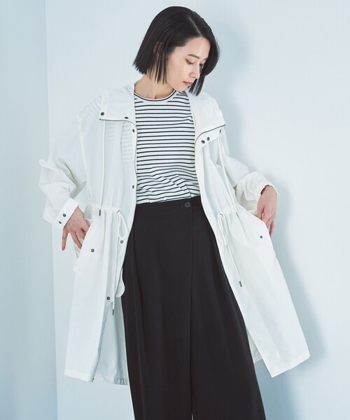 レディースのミリタリージャケット（ホワイト/白色系・防水/撥水/防汚