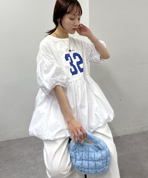 w closet(ダブルクローゼット)の「バルーンミニTワンピース(Tシャツ/カットソー・レディース・オフホワイト/チャコールグレー/ピンク・FREE)」の4枚目の写真