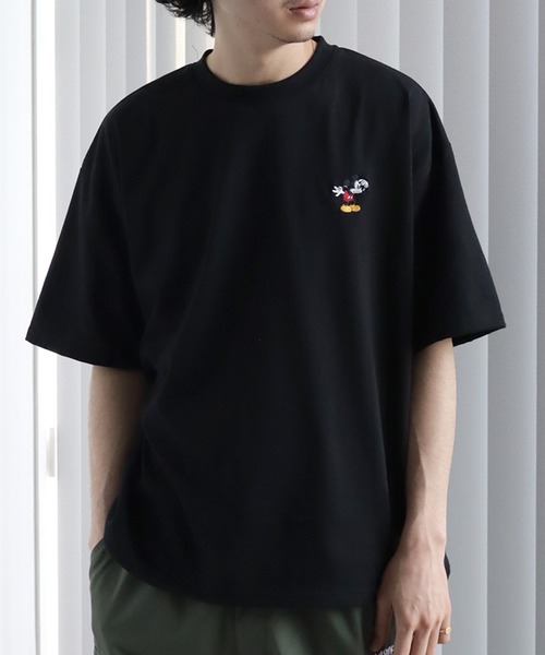 Disney(ディズニー)の「【Disney/ディズニー】サガラ刺繍ハーフスリーブTシャツ(Tシャツ/カットソー・メンズ・ブラック/オフホワイト/オートミール/スミクロ・LL/M/L)」の11枚目の写真
