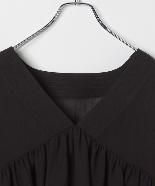 リツオーダーページ LEPSIM ブラウス シャツ たっぷりギャザーVブラウス 242753