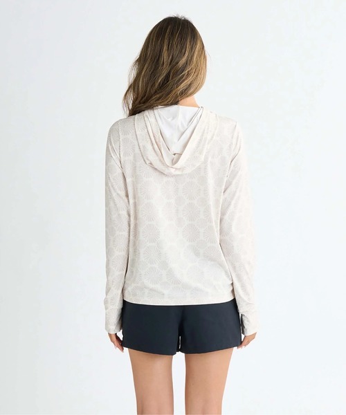 ROXY(ロキシー)の「AURORA /ロキシー長袖ジップアップパーカーラッシュガード(水着)(ラッシュガード・レディース・ホワイト/ブラック/ブラウン/ピンク/ブラック系その他/ホワイト系その他・SMALL/MEDIUM/LARGE)」の9枚目の写真