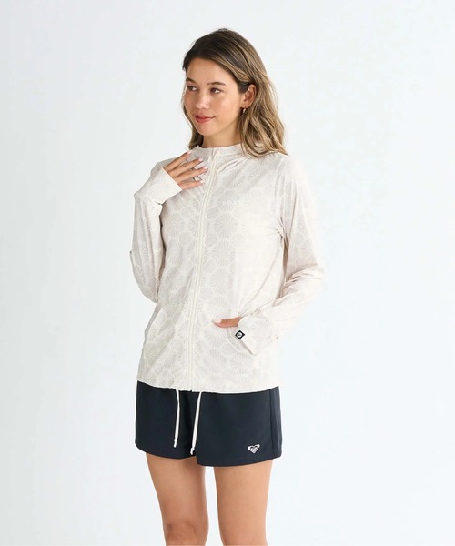 ROXY(ロキシー)の「AURORA /ロキシー長袖ジップアップパーカーラッシュガード(水着)(ラッシュガード・レディース・ホワイト/ブラック/ブラウン/ピンク/ブラック系その他/ホワイト系その他・SMALL/MEDIUM/LARGE)」の10枚目の写真