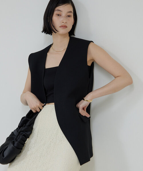 GALLARDAGALANTE（ガリャルダガランテ）の「ノーカラージレ（ベスト・レディース・ブラック/ベージュ・FREE）」の3枚目の写真
