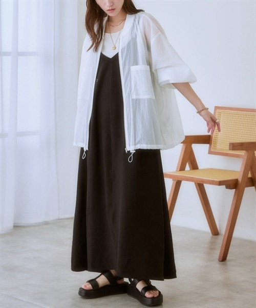 nissen（ニッセン）の「ダブルストラップキャミソールワンピース（ワンピース・レディース・ブラック/カーキ・S/M/L/LL）」の7枚目の写真