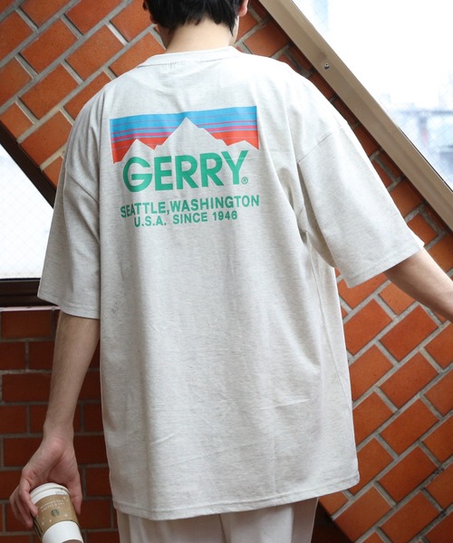 GERRY(ジェリー)の「GERRY カラーボックスロゴTシャツ(Tシャツ/カットソー・メンズ・オートミール/パープル/ホワイト/カーキ/ブラック・MEDIUM/X-LARGE/LARGE)」の1枚目の写真