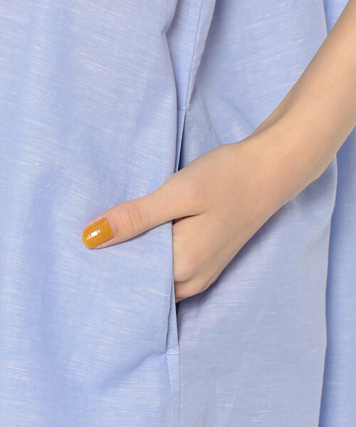 DANTON（ダントン）の「WOMEN'S COTTON LINEN SLUB SLEEVELESS DRESS（ワンピース・レディース・レッド/ブラック/サックスブルー/グレイッシュベージュ・36）」の17枚目の写真