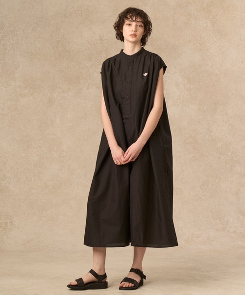 DANTON（ダントン）の「WOMEN'S COTTON LINEN SLUB SLEEVELESS DRESS（ワンピース・レディース・レッド/ブラック/サックスブルー/グレイッシュベージュ・36）」の5枚目の写真