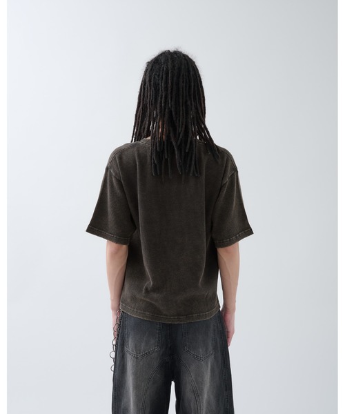 ANDER HUNK（アンダーハンク）の「Dameged Short Thermal T-shirt / ダメージショートサーマルTシャツ（Tシャツ/カットソー・メンズ・ブラック/ブラック系/ブラウン・MEDIUM/LARGE）」の6枚目の写真