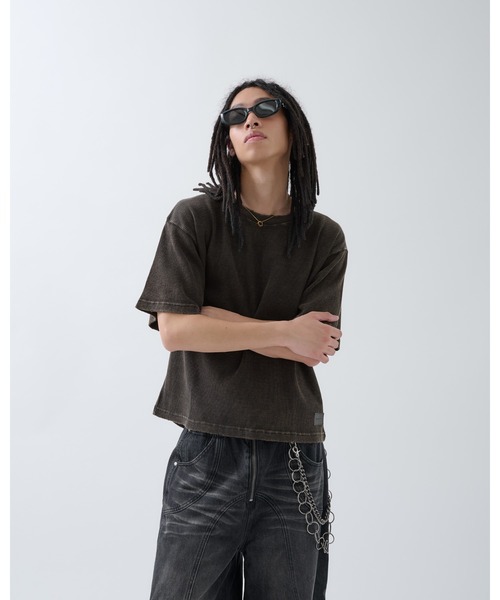 ANDER HUNK（アンダーハンク）の「Dameged Short Thermal T-shirt / ダメージショートサーマルTシャツ（Tシャツ/カットソー・メンズ・ブラック/ブラック系/ブラウン・MEDIUM/LARGE）」の9枚目の写真