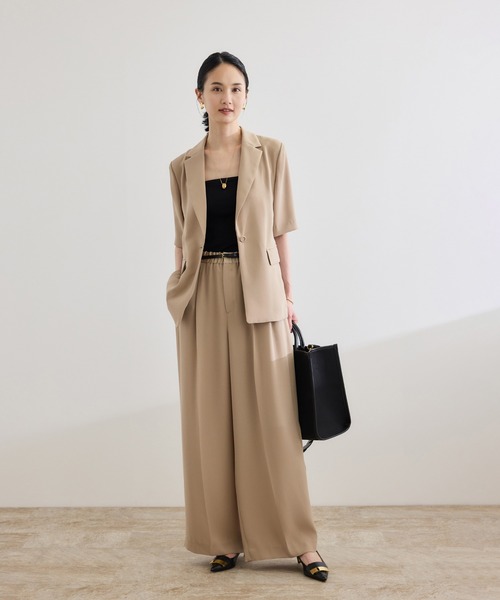 ROPE'（ロペ）の「【洗える・カセット服・新色追加】トリアセバックサテン ハーフスリーブジャケット/セットアップ対応（テーラードジャケット・レディース・ベージュ/ネイビー/ブラック・36/38）」の5枚目の写真