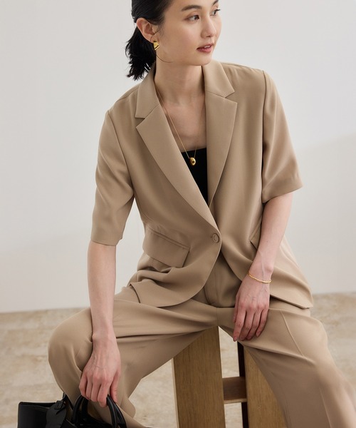 ROPE'（ロペ）の「【洗える・カセット服・新色追加】トリアセバックサテン ハーフスリーブジャケット/セットアップ対応（テーラードジャケット・レディース・ベージュ/ネイビー/ブラック・36/38）」の11枚目の写真