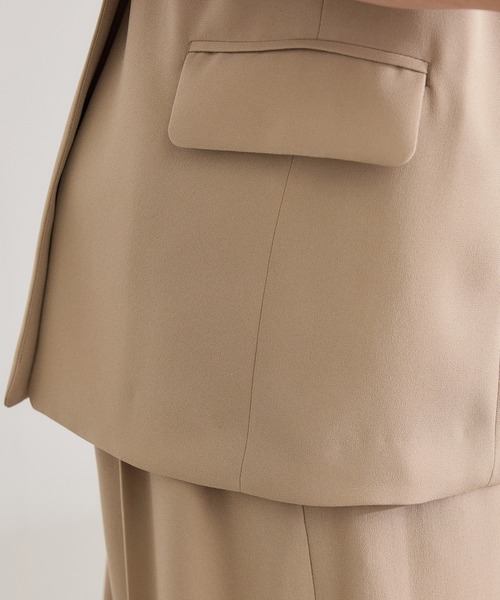 ROPE'（ロペ）の「【洗える・カセット服・新色追加】トリアセバックサテン ハーフスリーブジャケット/セットアップ対応（テーラードジャケット・レディース・ベージュ/ネイビー/ブラック・36/38）」の16枚目の写真